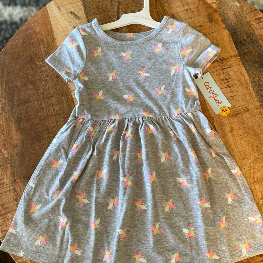 NWT girls size 4T grey dress with unicorns